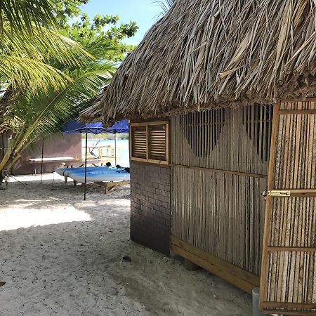 Abemama Green Eco Hotel Kiribati Kariatebike Luaran gambar